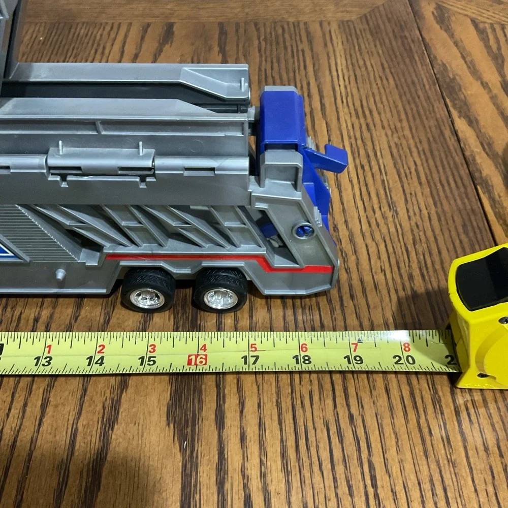 Hot Wheels discover endless